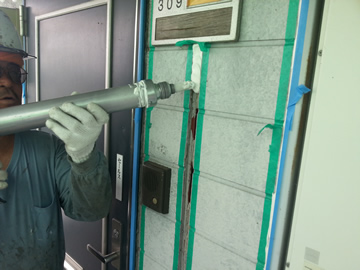 シーリングの様子