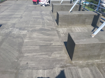 ウレタン塗膜防水の様子